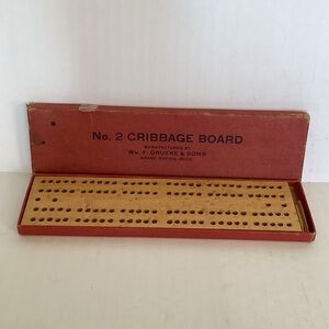 Vintage Cribbage Board with Red Case